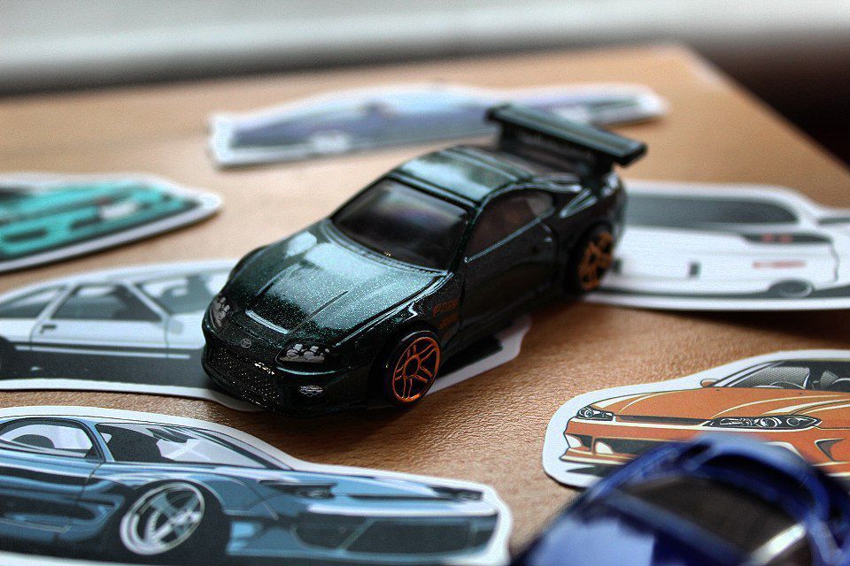 продам коллекционные машинки hot wheels, rmz city, burago/jdm