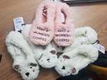 Pantufas anti derrapantes para criança Novas