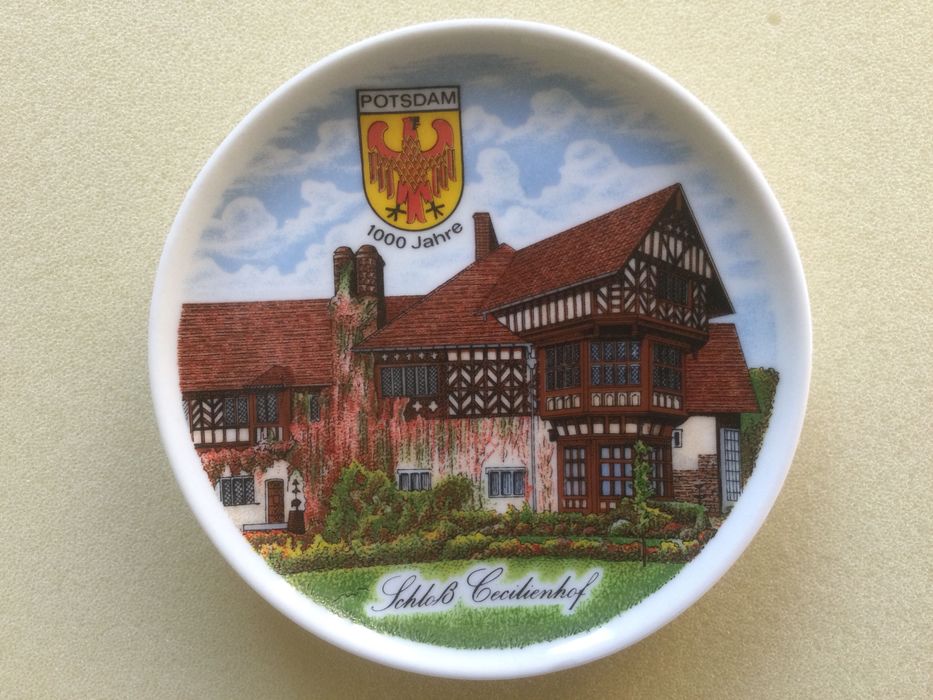 Декоративные тарелки из стран Европы