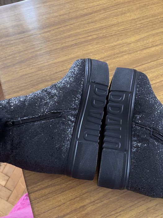 Взутя на платформі