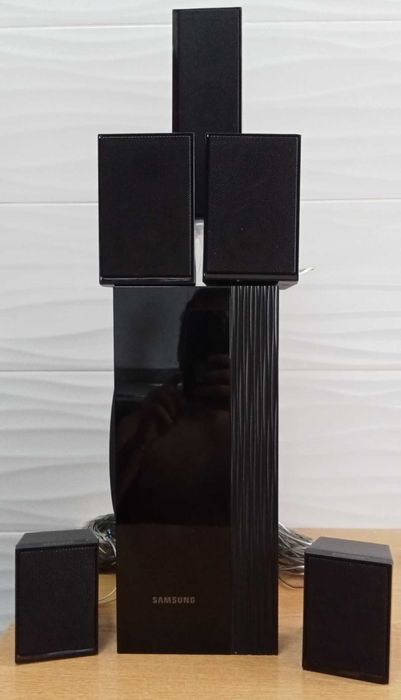 Sistema de colunas Samsung - Home cinema
