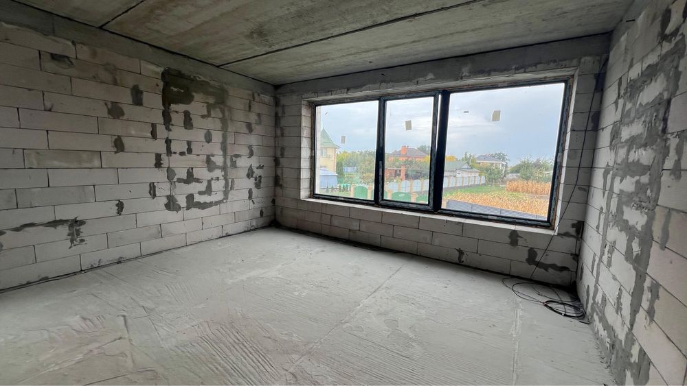 Продаж нового сучасного будинку в с.  Слобода, вул. Пономаренка