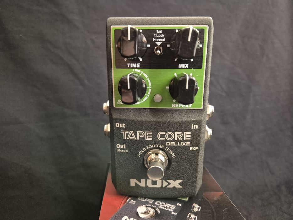 Nux Tape Core Deluxe delay e reverb