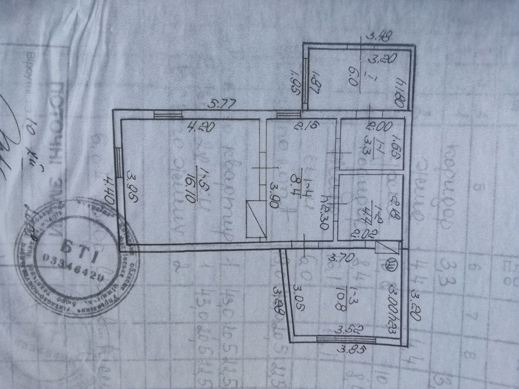 Продам старенький будиночок Багрин Фастівський район.