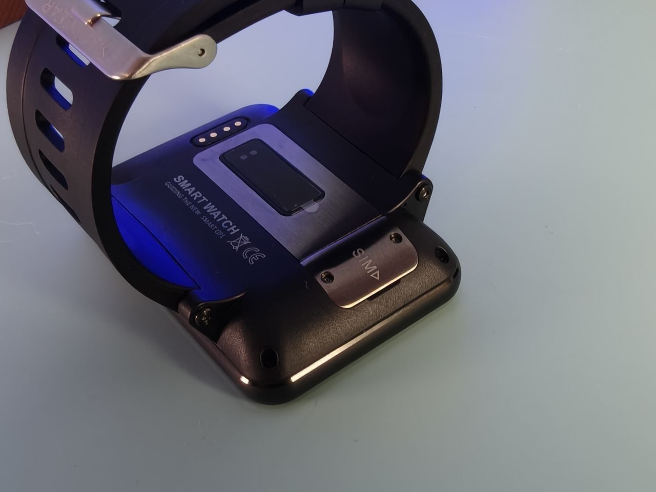 Смарт-часы Silvergear® Smartwatch XL с 2,4-дюймовым сенсорным экраном