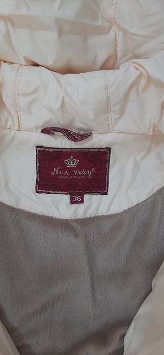 Демисезонне пальто для дівчинки 36 р.