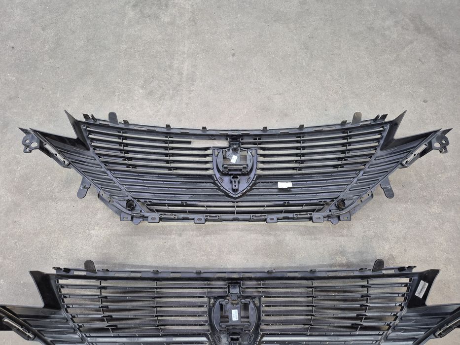 Peugeot 307 III grill atrapa