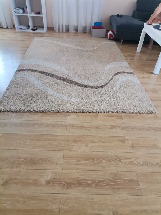 Dywan kremowy 200x270 cm