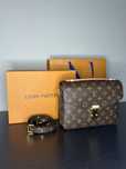 Louis Vuitton Metis Bag - com fatura