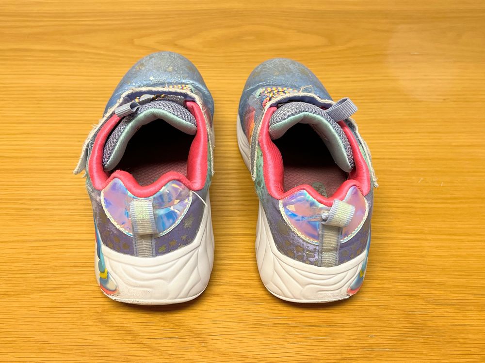 Sapatilhas de menina Skechers | Tamanho 33