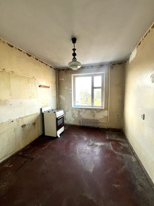 Продается 4 ком кв в Осипенковском р-не по ул Звенигородская