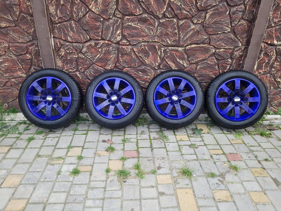 Диски R15 4*100,резина зима 185*60*15 Goodyear  2023