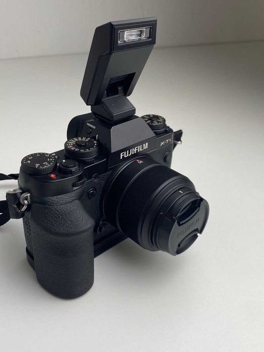 Цифровий фотоапарат Fujifilm XT-1 (потребує ремонту,читайте опис)