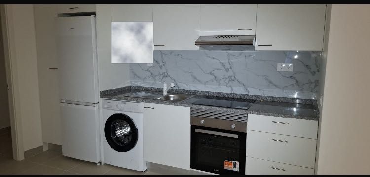 Alugo T2 novo próximo do Glicínias