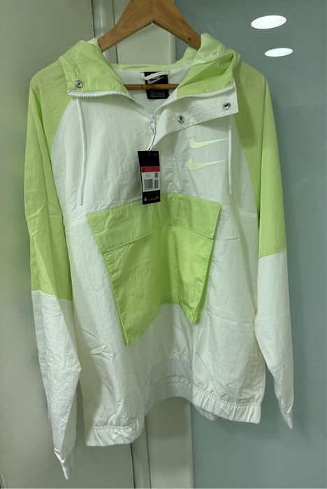 Анорак Nike Sportswear Swoosh Woven Hoodie (CU3885-701) L