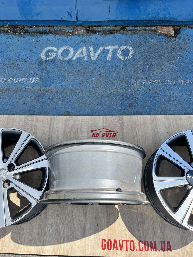 Goauto гарні диски Peugeot Citroen 4/108 r17 et32 7j dia65,1 як нові