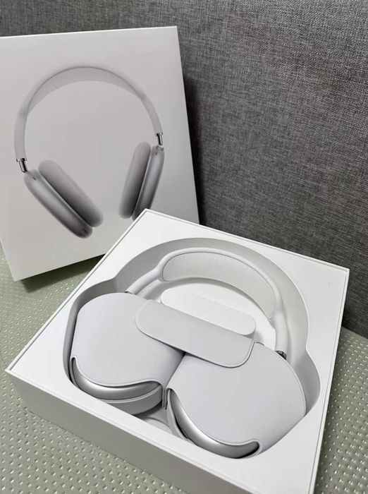 Białe słuchawki Bluetooth