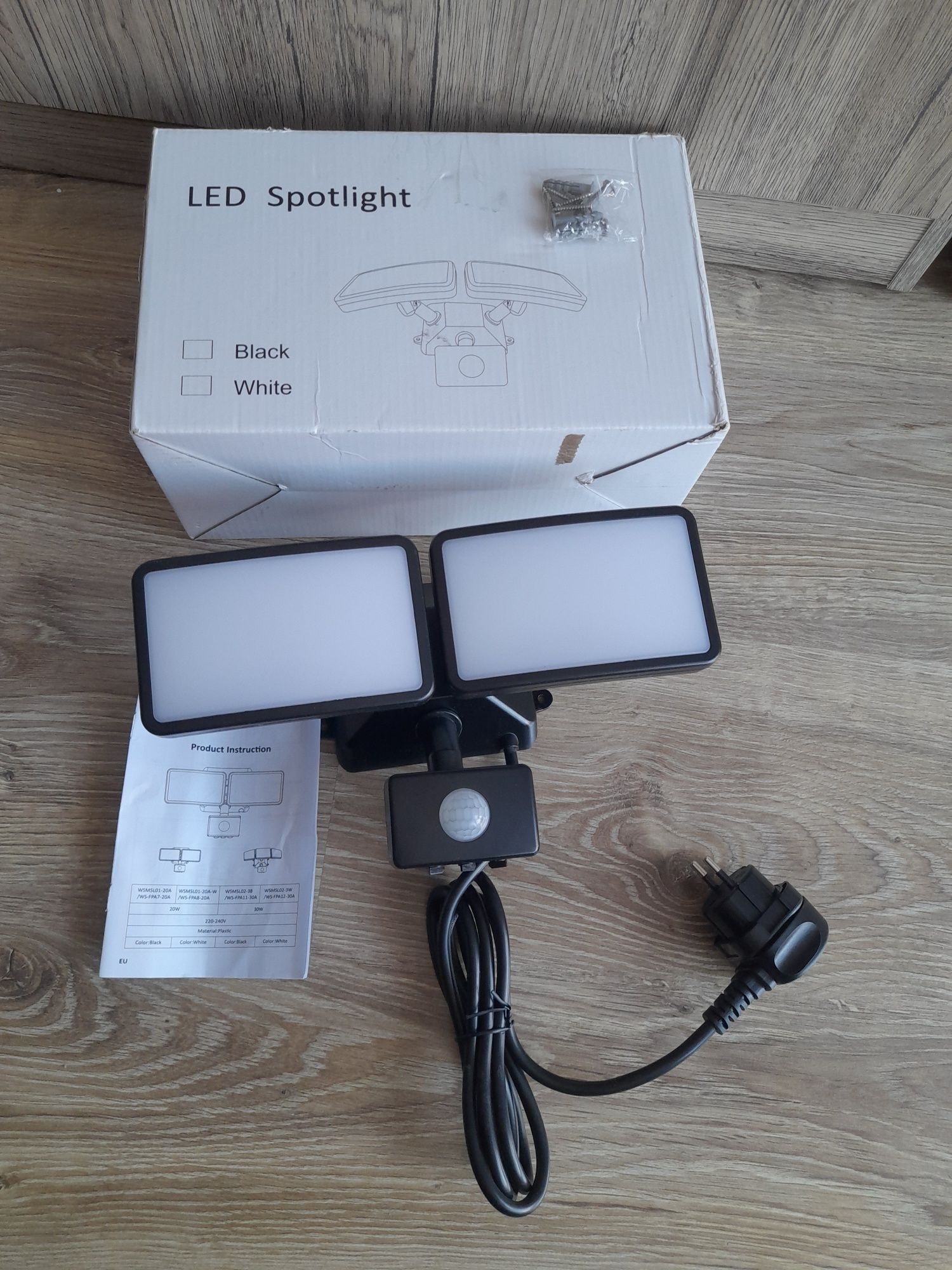 Lampa zewnętrzna led