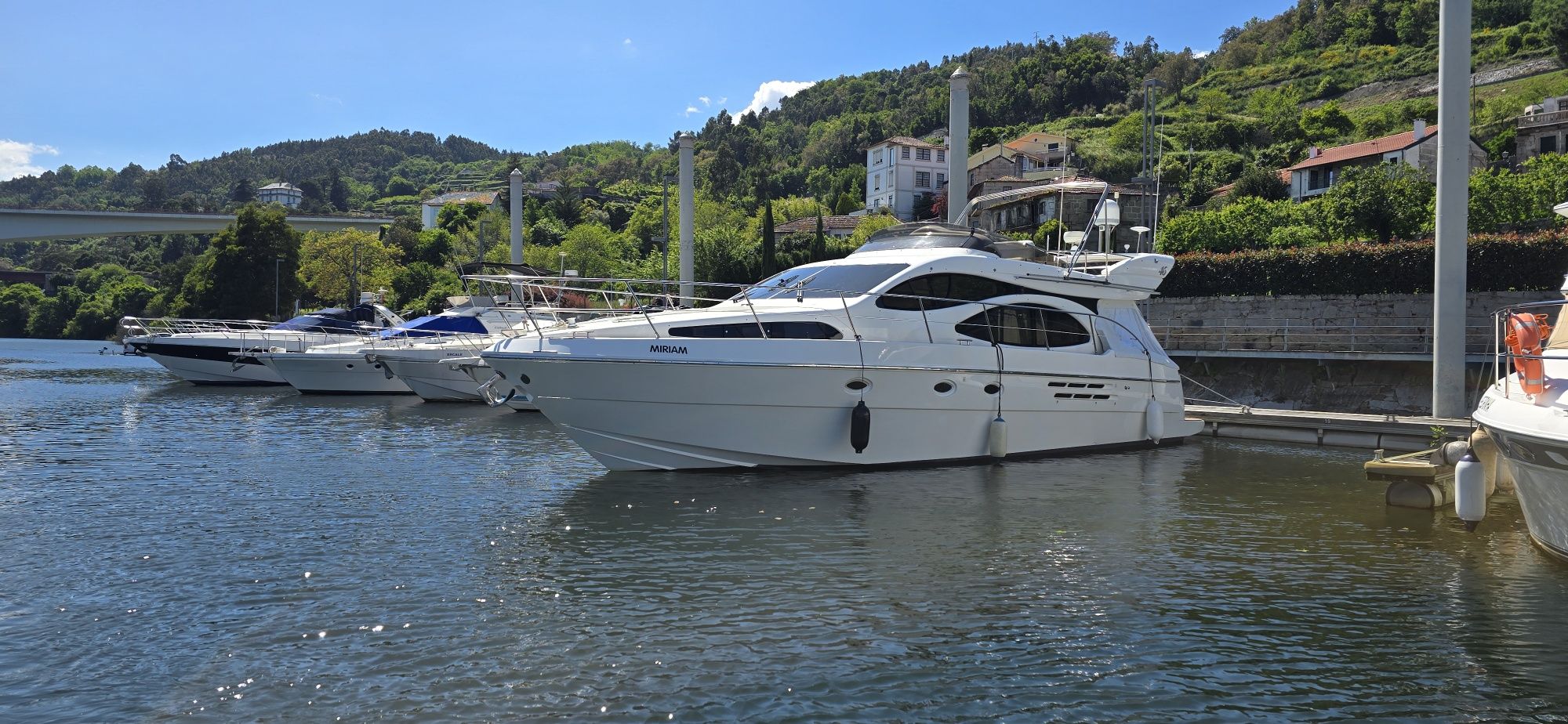 Azimut 46 flybridge
