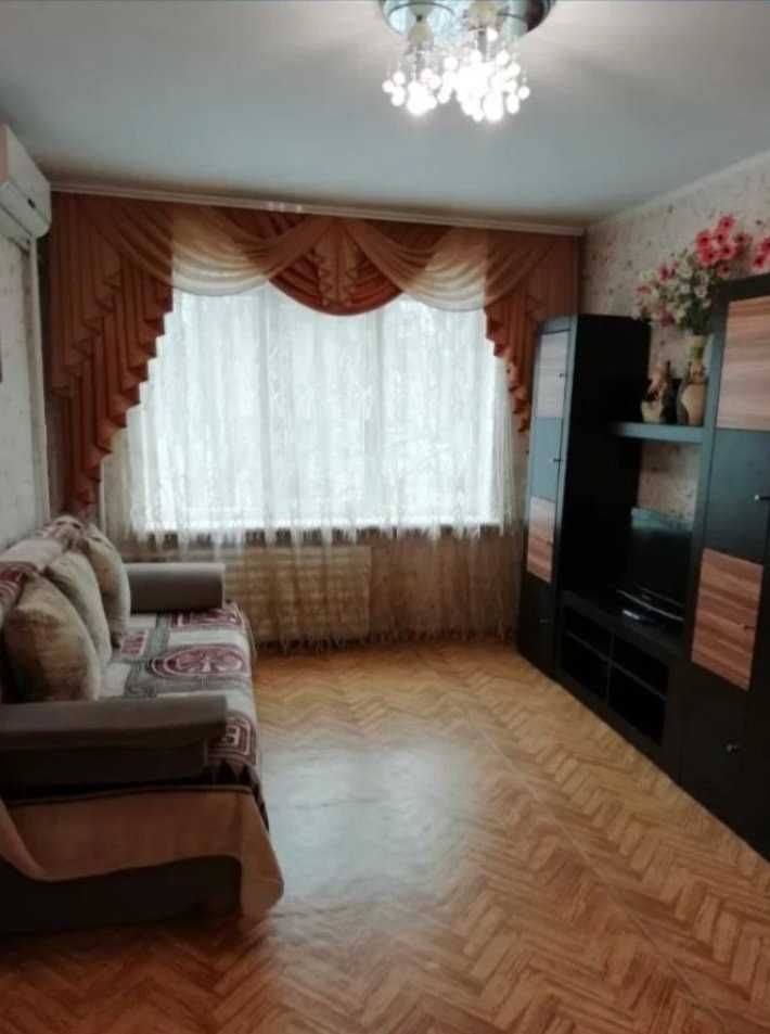 Продам 1-к квартиру, 3 Шевченковский мкрн