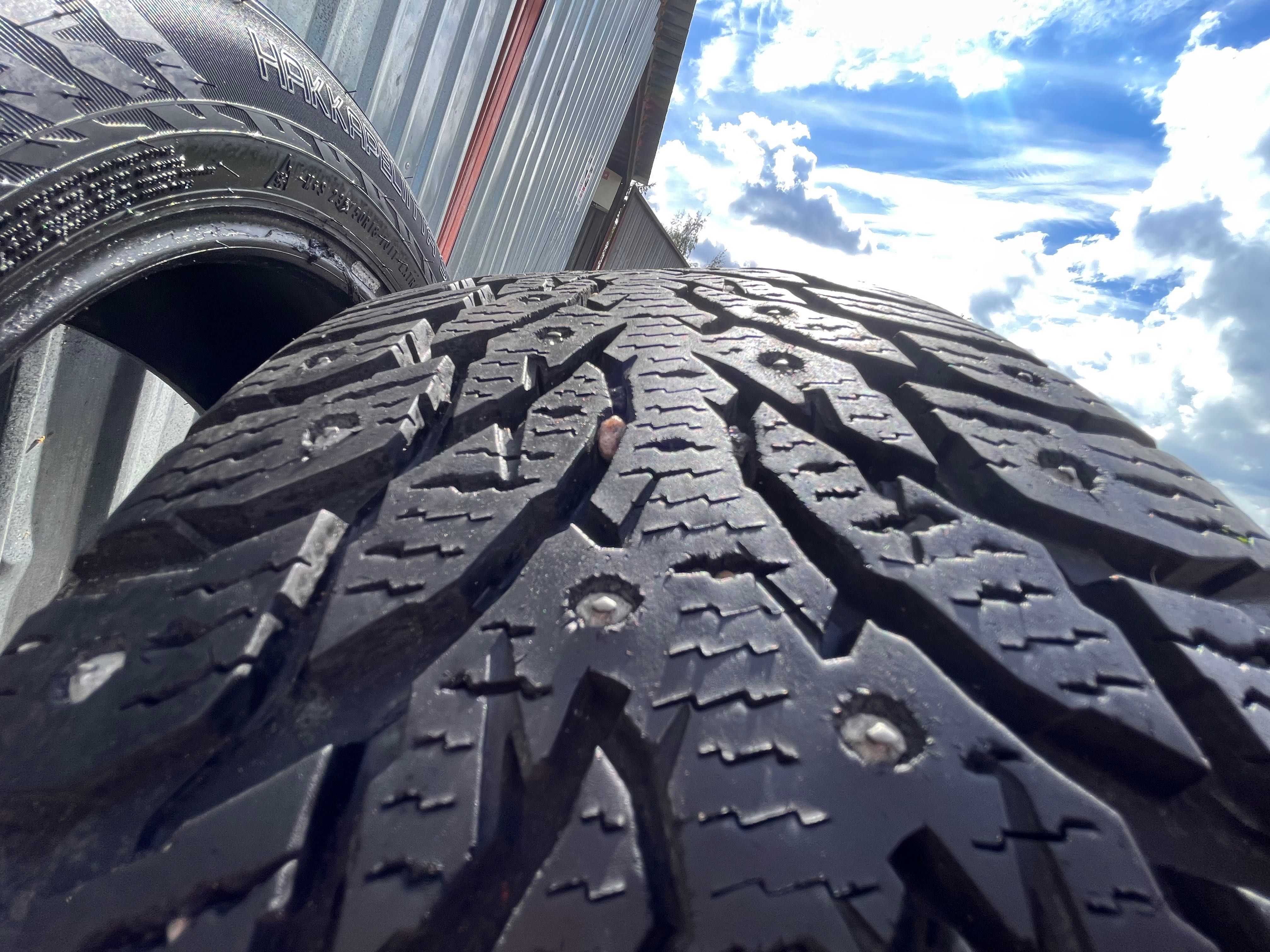 Opony nordyckie Nokian Hakkapeliitta 9 SUV 235/50 R18