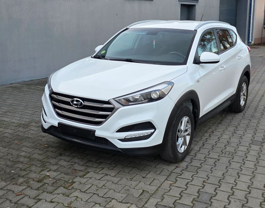 Hyundai Tucson 1.7CRDi uszkodzony silnik import