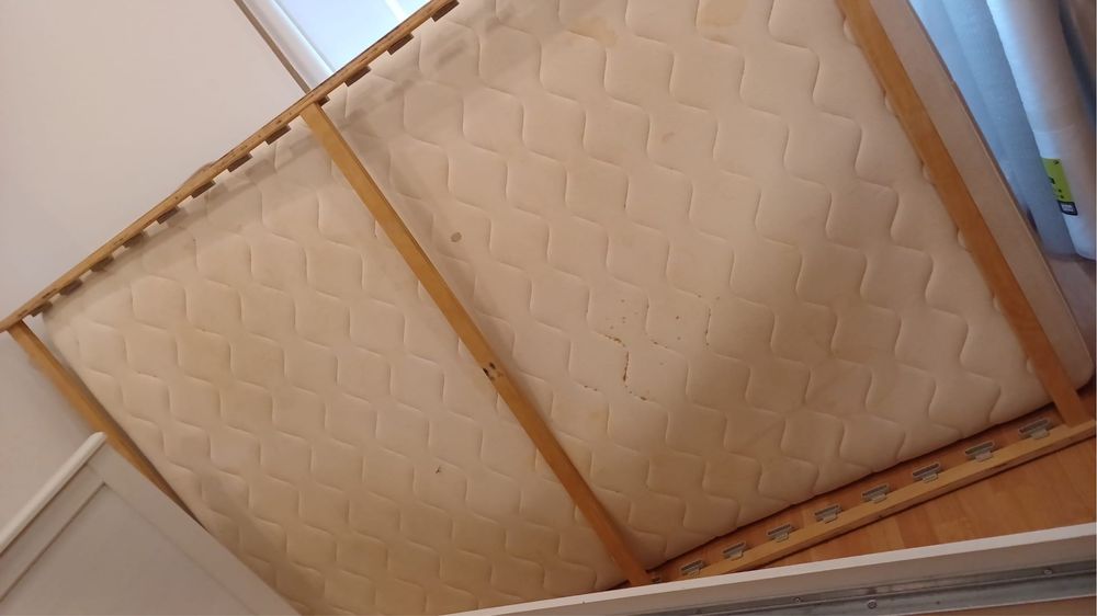 Cama de casal com colchao