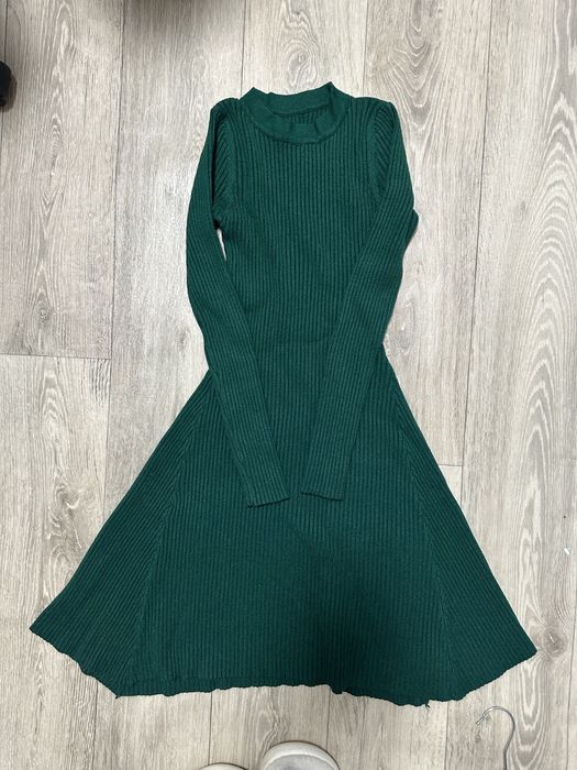 Платье женское идеальное состояние