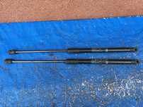 Audi A4 B9 Lift Siłownik Siłowniki Maski Prawy Lewy 8W9827552E