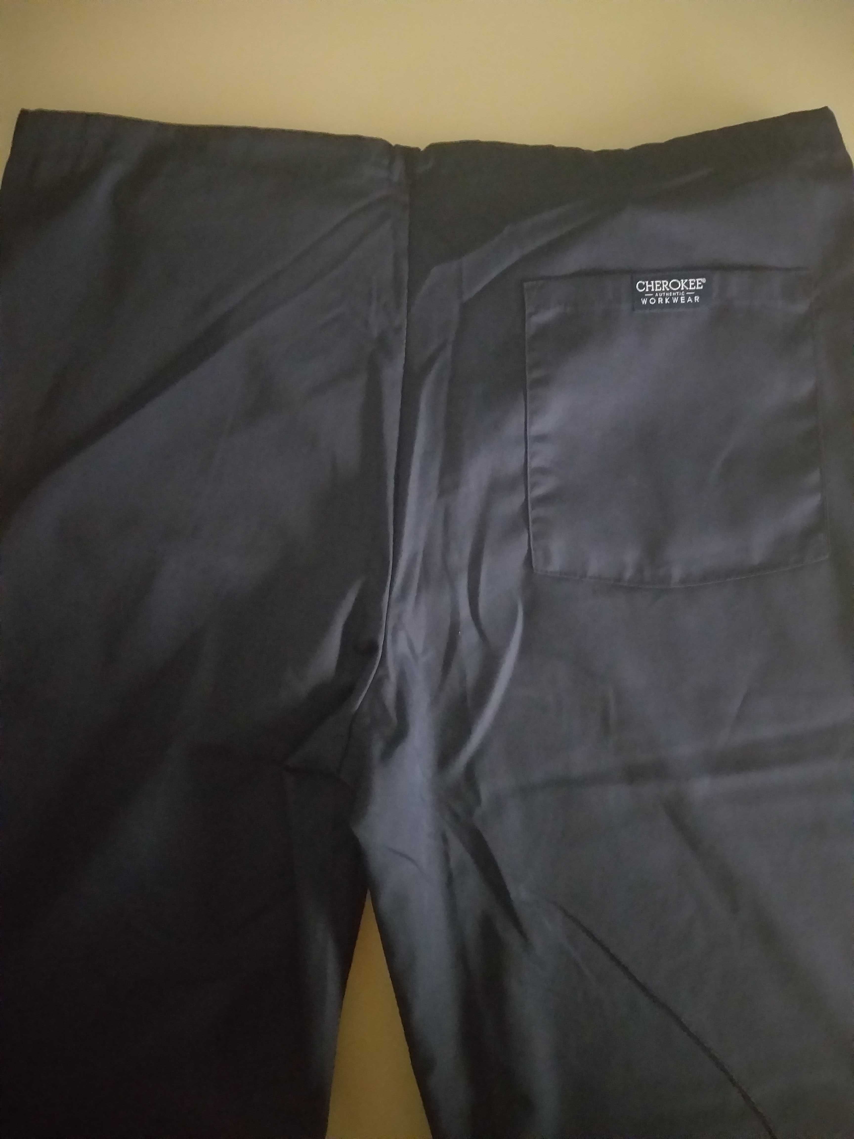 Uniforme de saúde marca cherokee