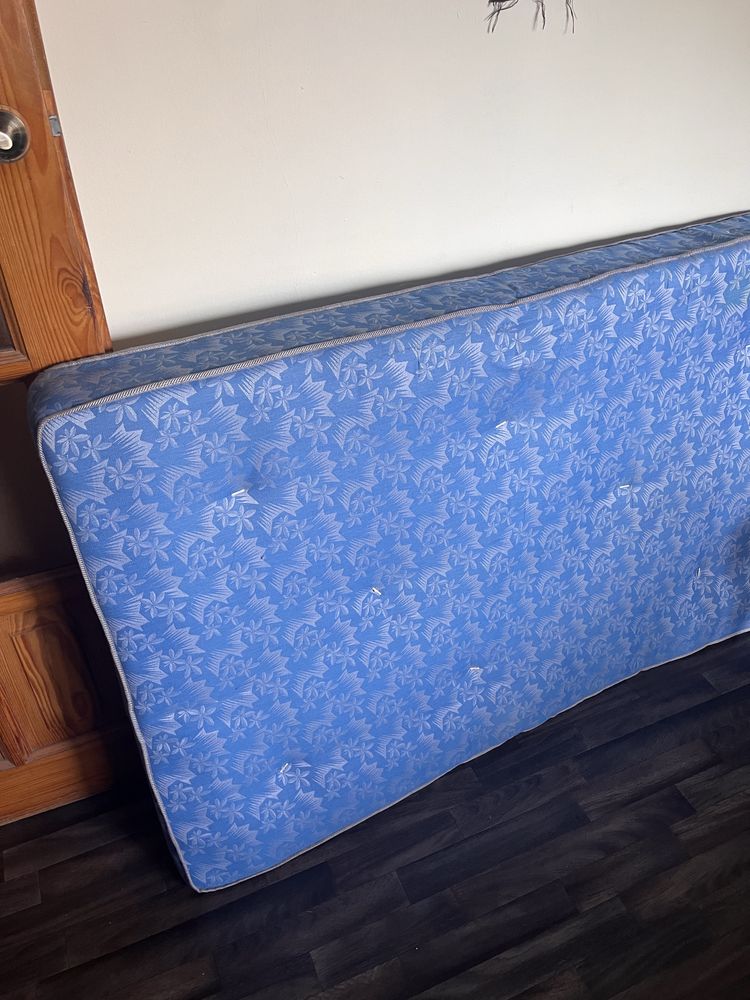 Materac 90cm x 200cm