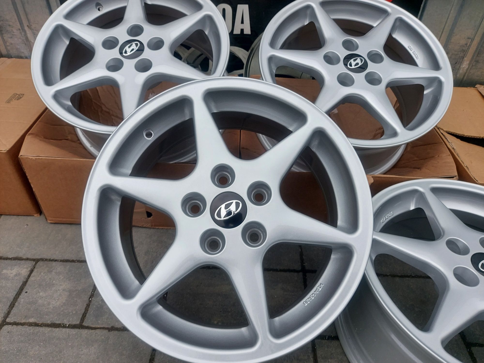 NOWE Alufelgi 16" 5x114.3 hyundai kia