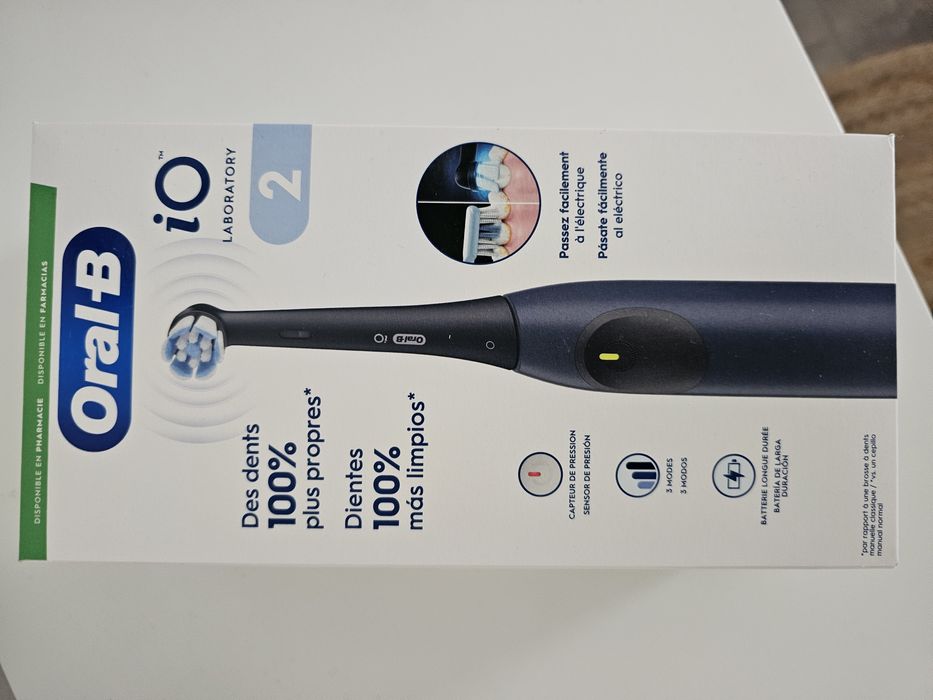 Escova oral b Io 6