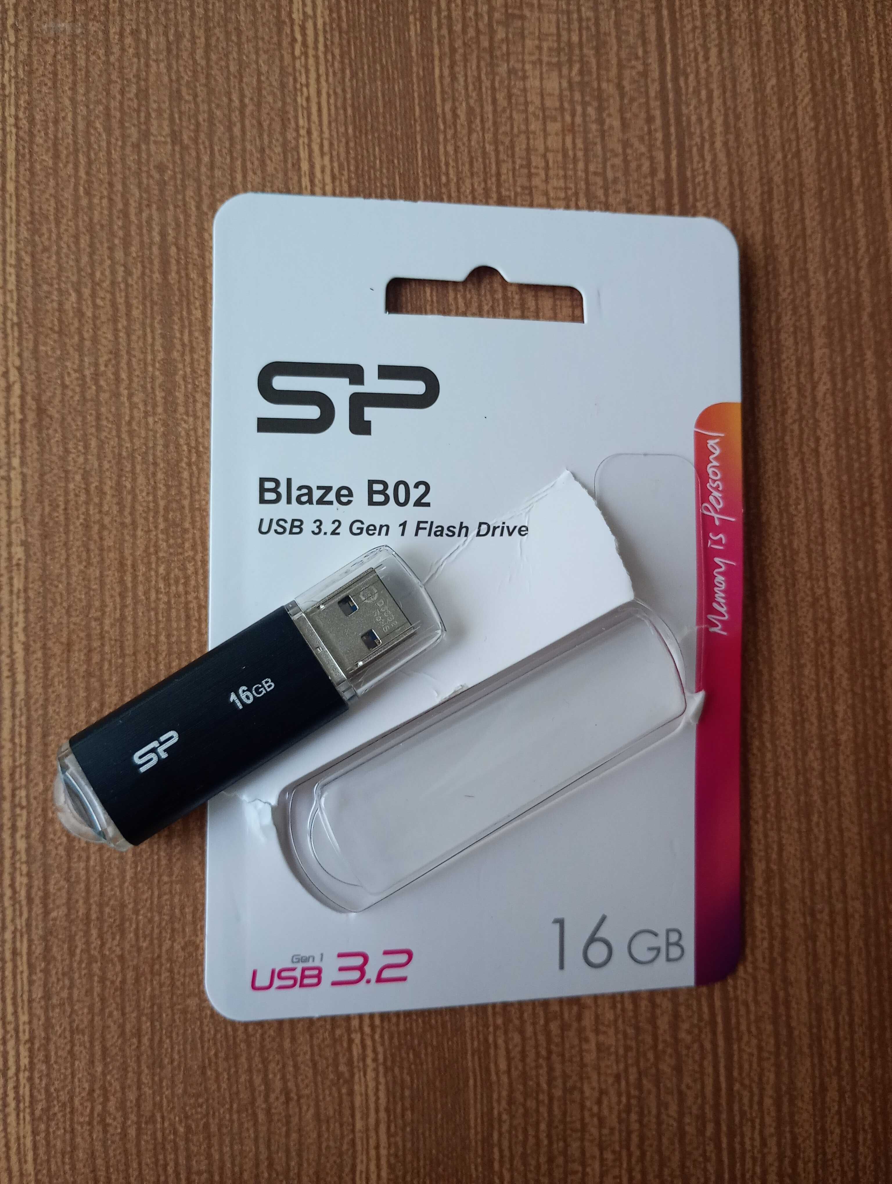 Флешка 16 гб usb 3.2 на гарантии еще 4 года