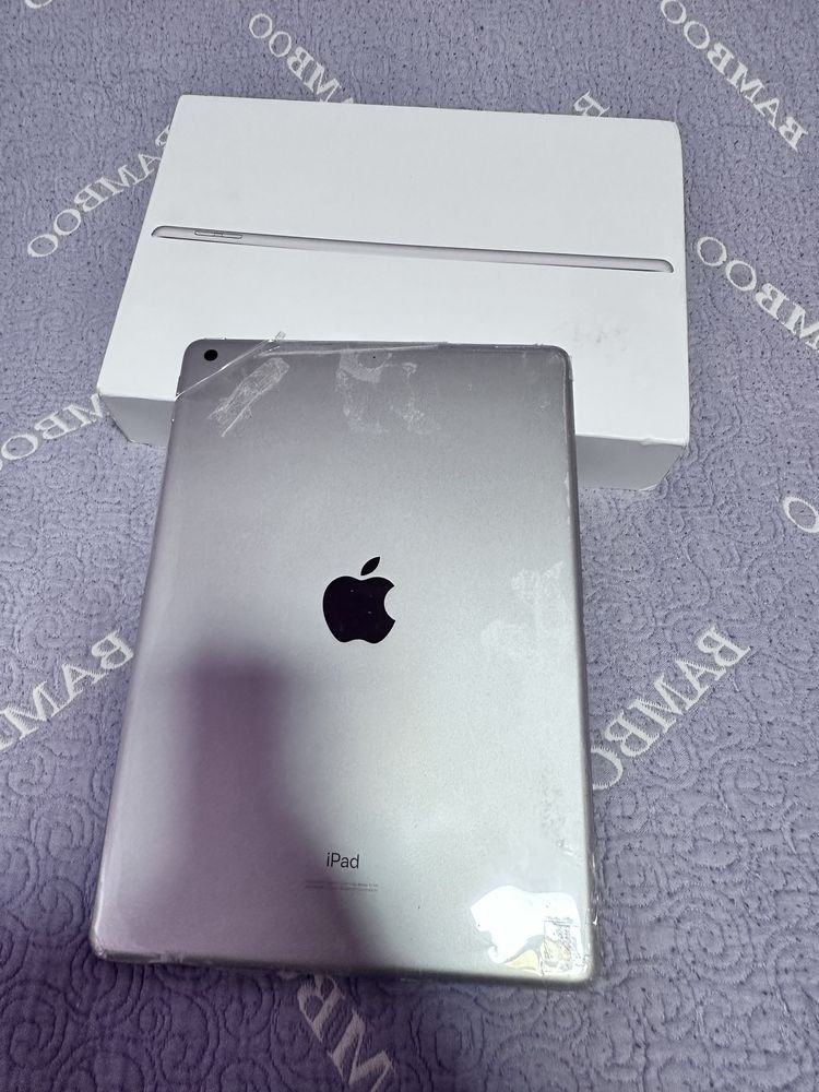 iPad 7-th Generation WiFi 32GB