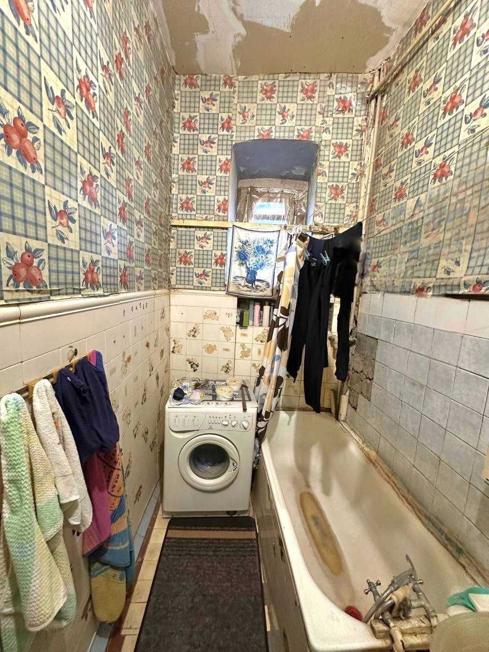 Продам  3кв метро Защитников Украины, Спортивная и Площадь Конституции
