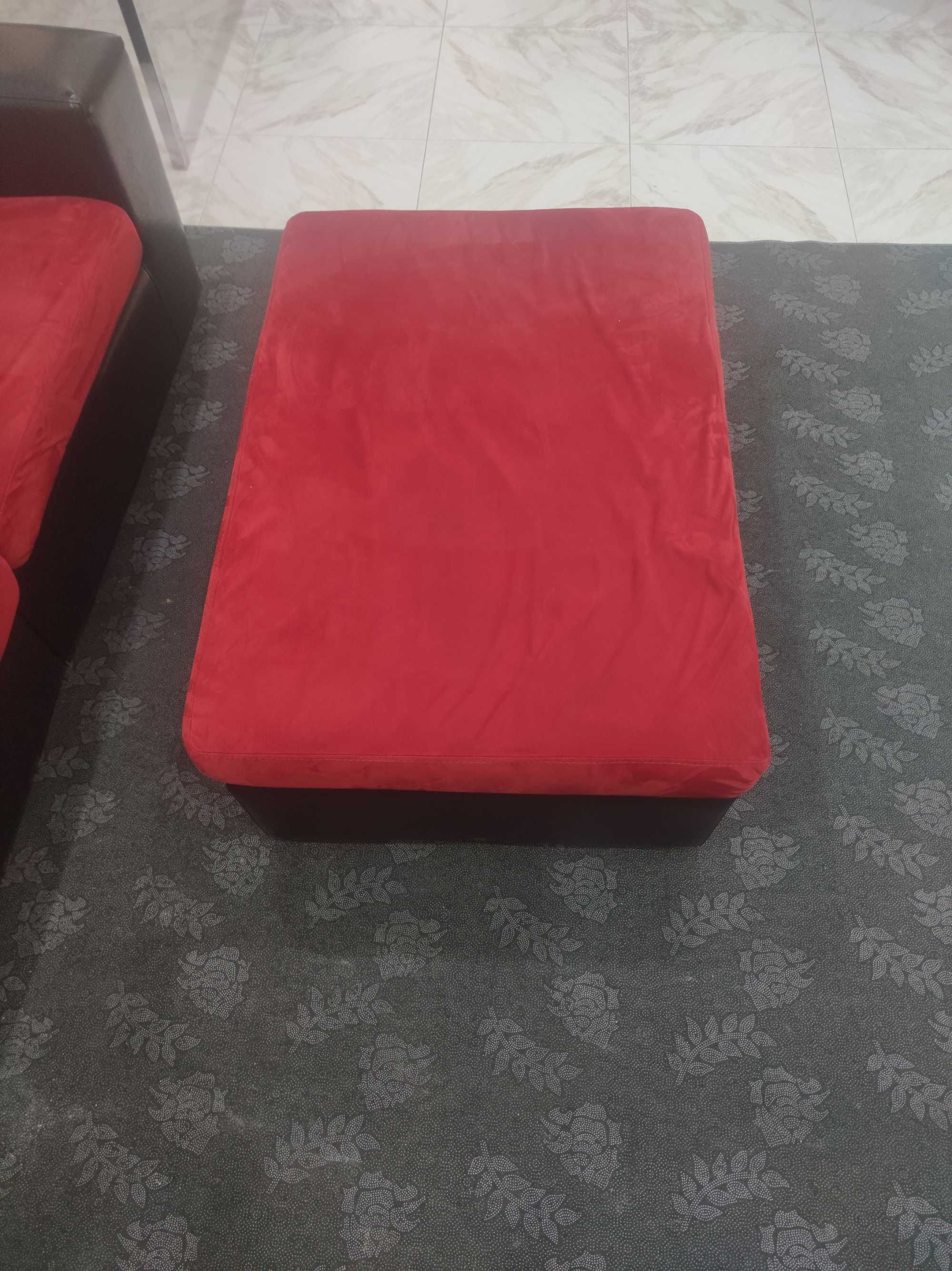 Sofá chaise long/puff em muito bom estado