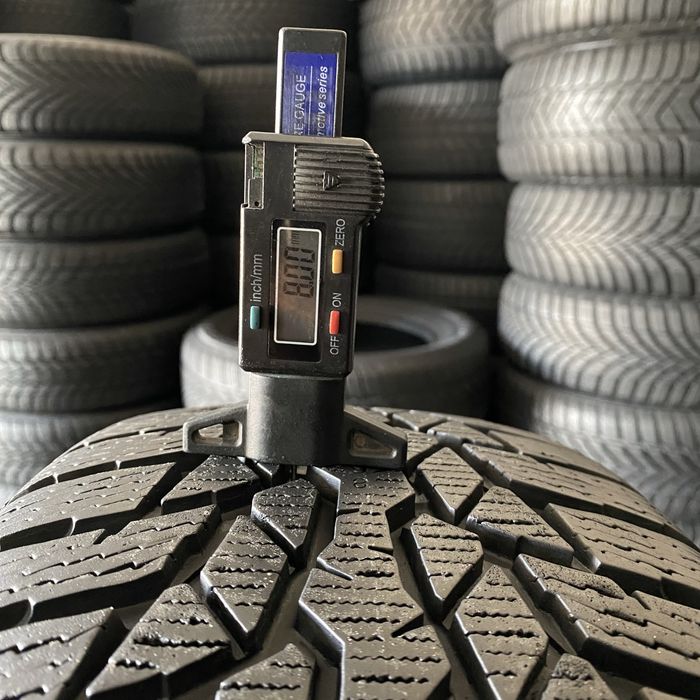 Шини 215/60/16 - 4шт Nokian WR D4 зима