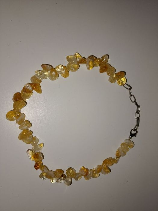 Продам ожерелье янтарь