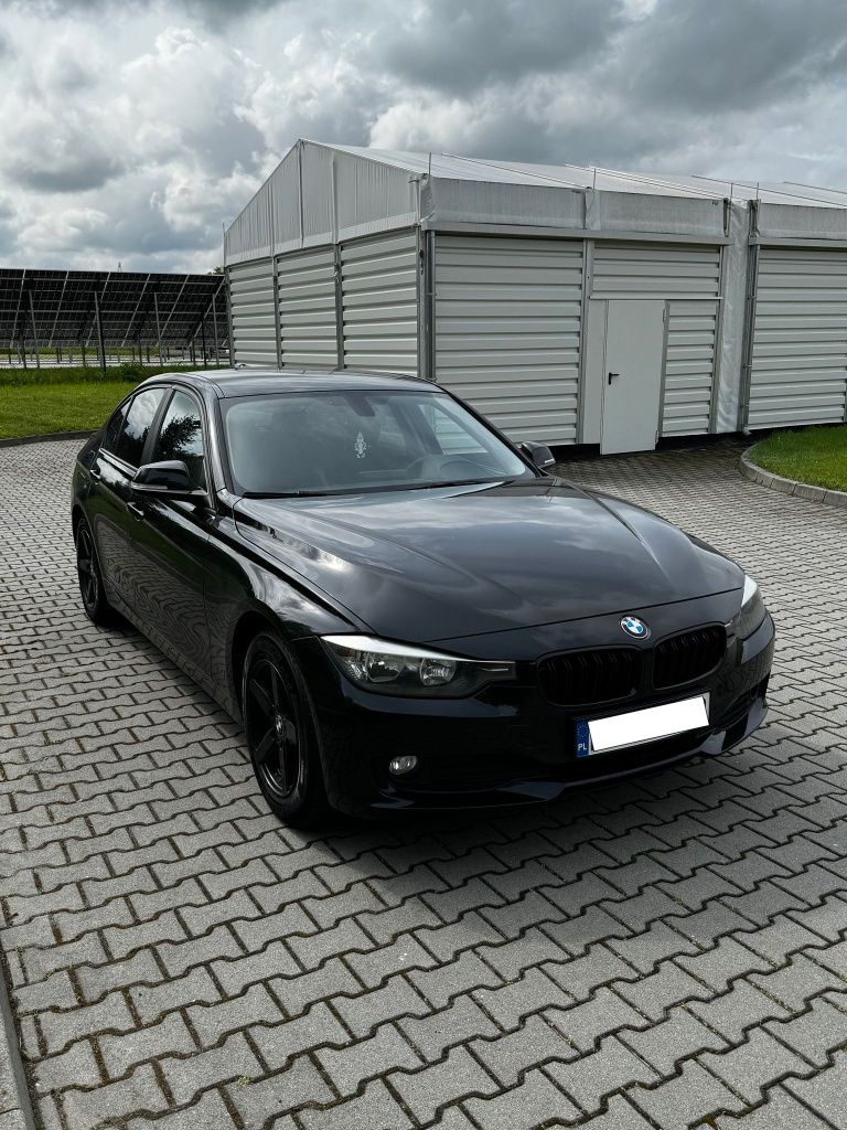 Bmw F30 Czarna 2012