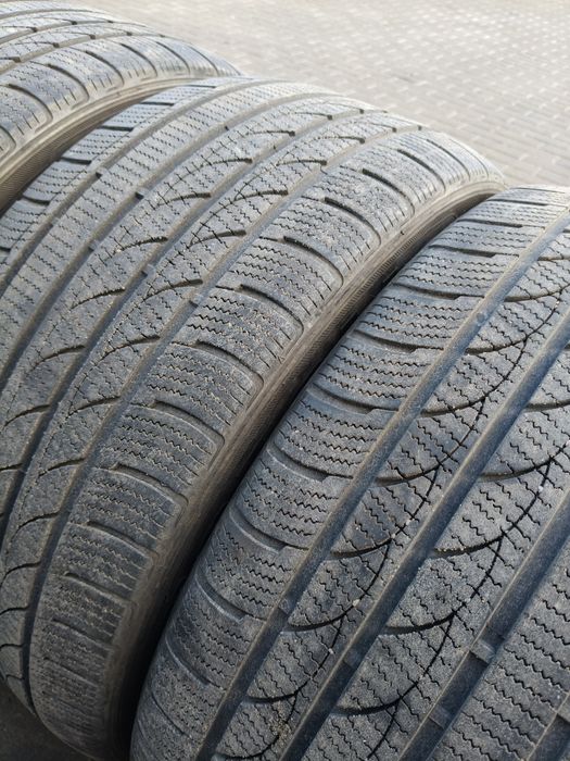Opony zimowe 245/40/18