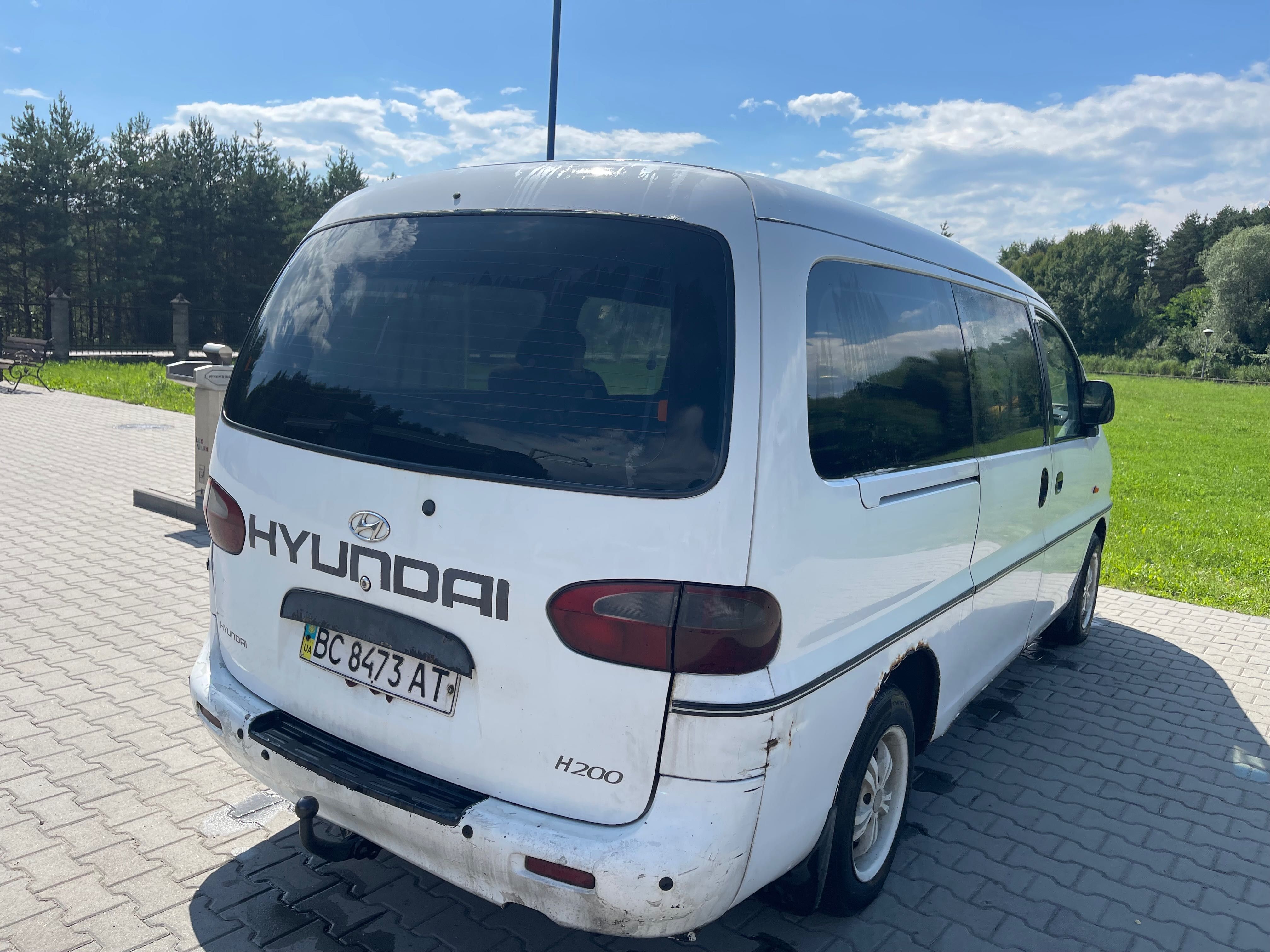 Продам бус хюндай 200