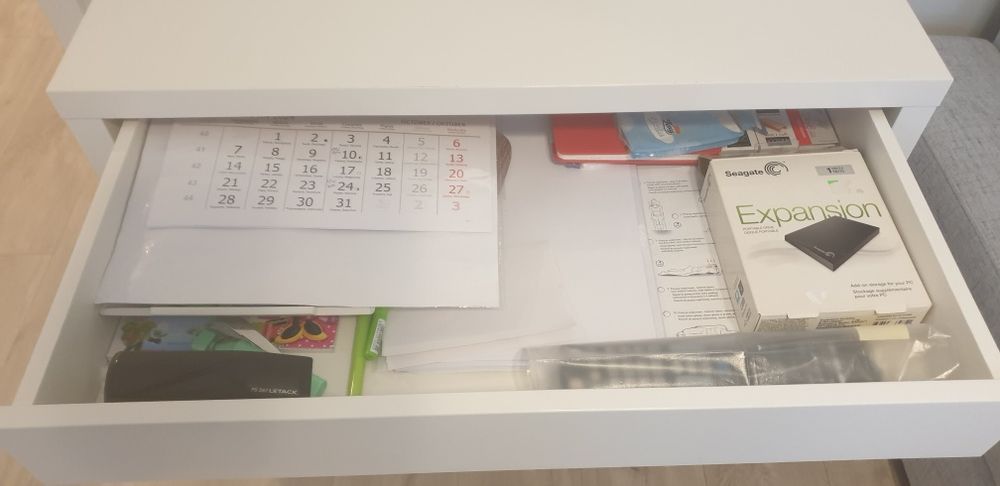 Biurko ikea prawie nowe 50x75x75