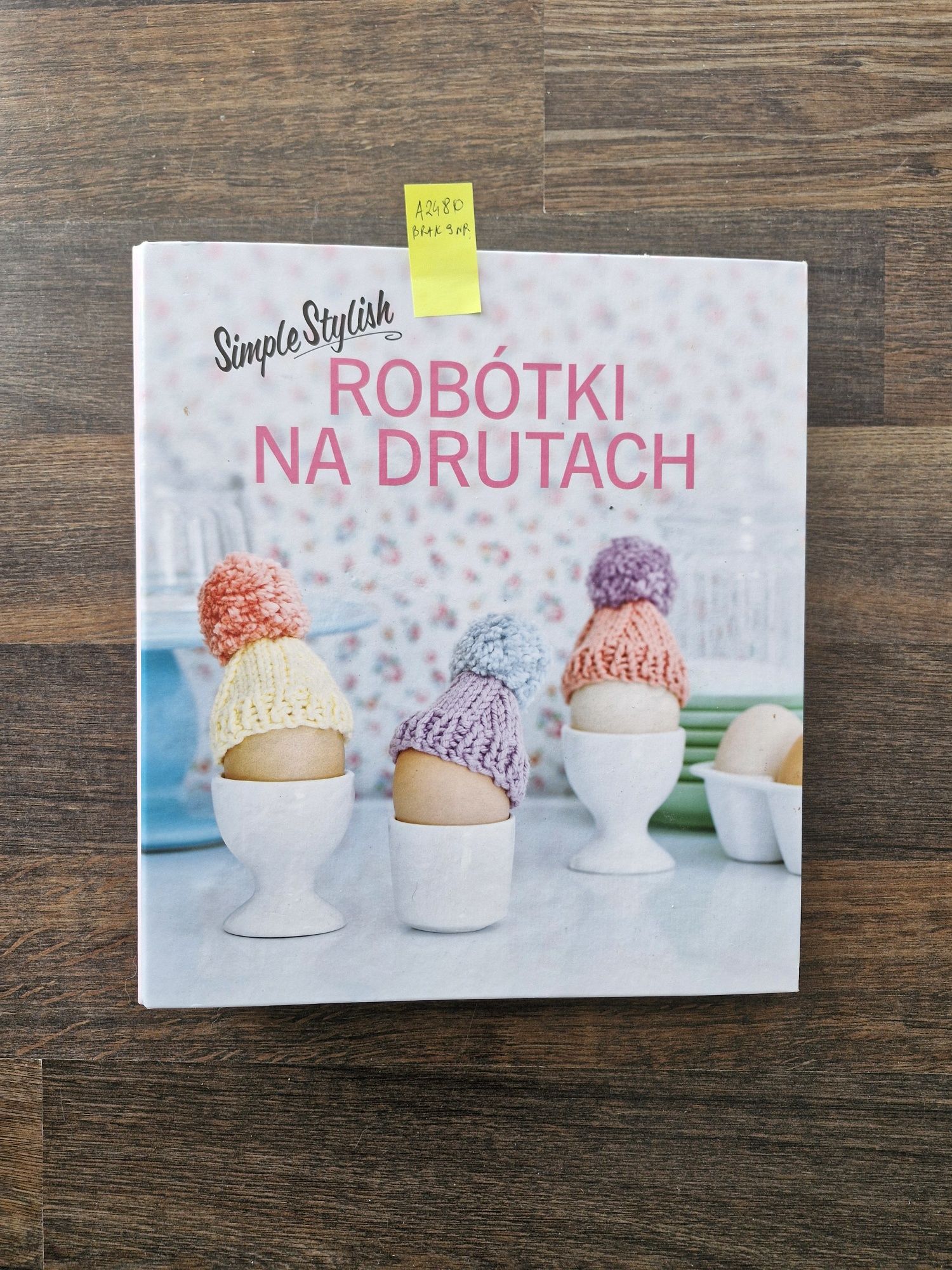 A2480. "Robótki na drutach" Segregator 11 numerów