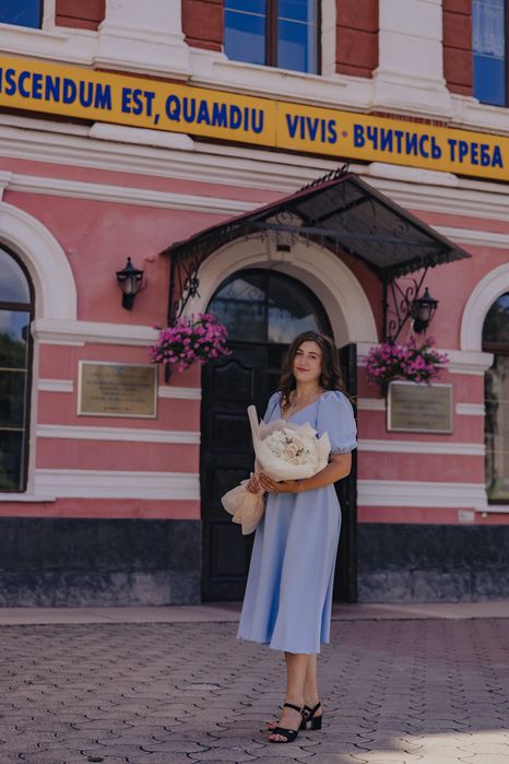 Сукня на випускний