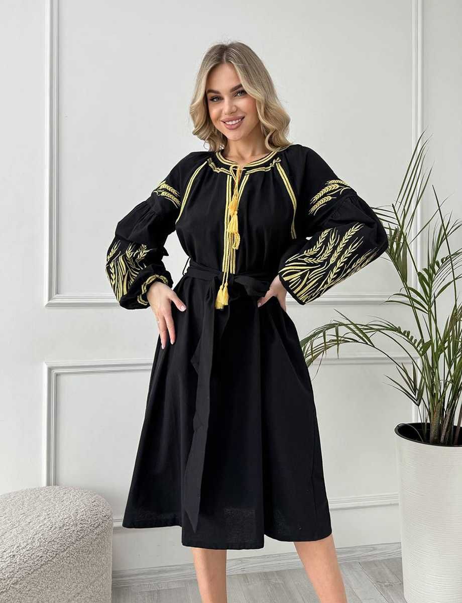 Сукня з вишивкою чорна Сучасний молодіжний стиль Машинна вишивка