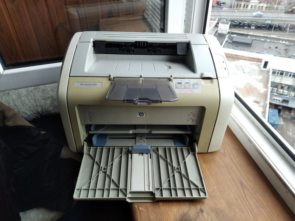 Принтер  лазерный HP 1020