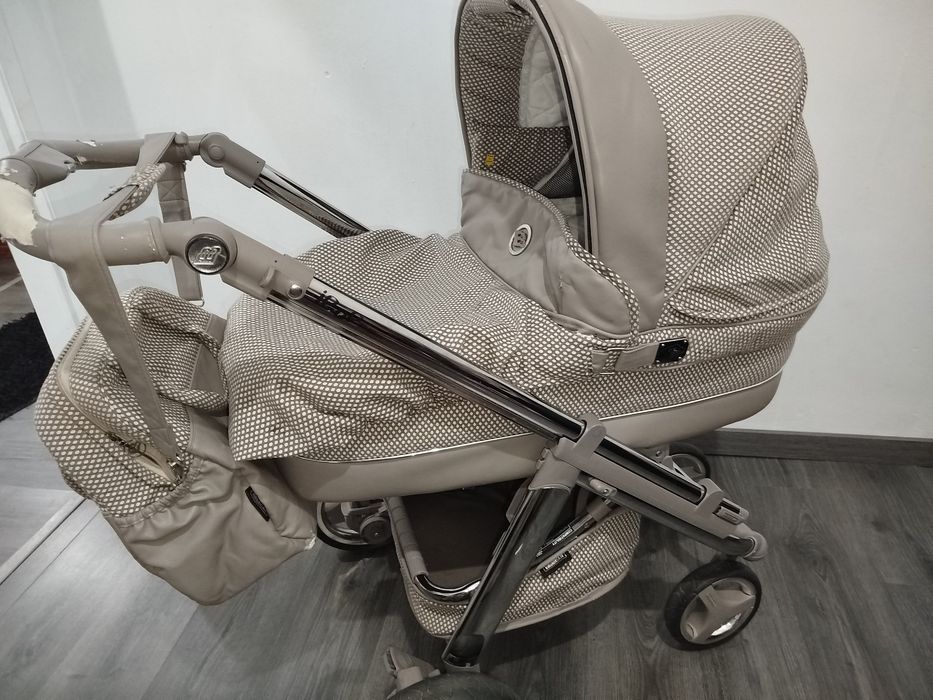 Carrinho de bebe Bébécar privé 3 peças