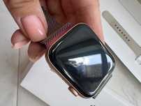 Apple watch SE 44mm gold rose