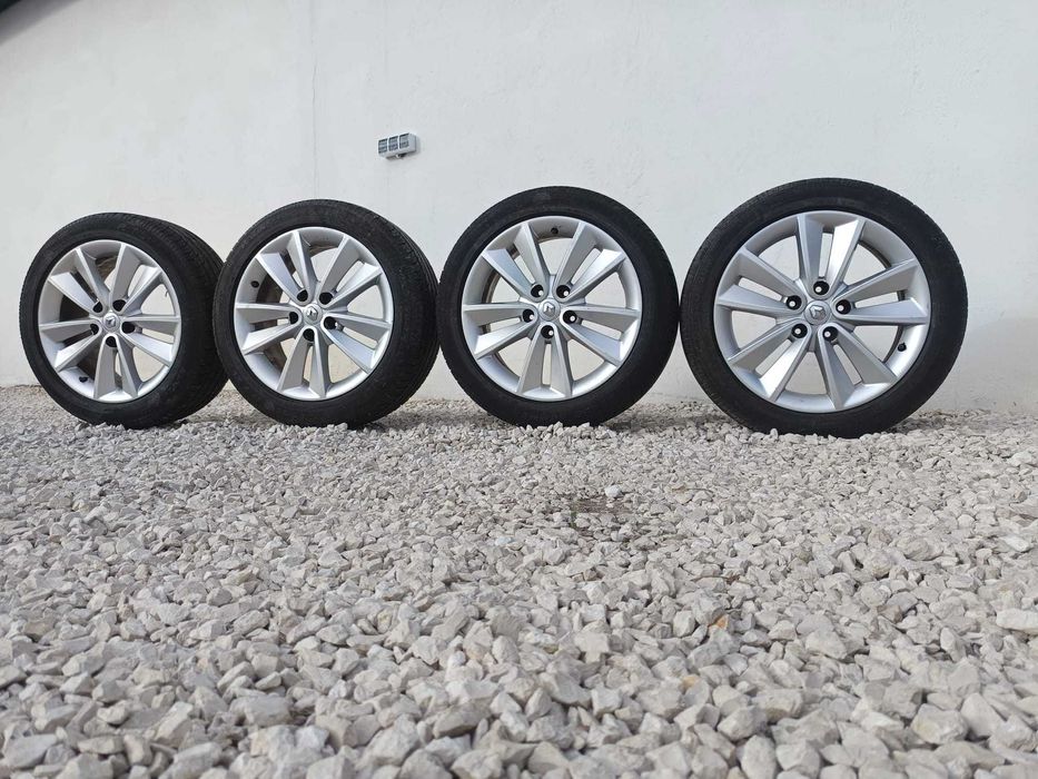 Alufelgi 17" 5x114.3 Renault Megane Scenic Laguna